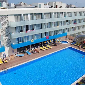Ona Apartahotel